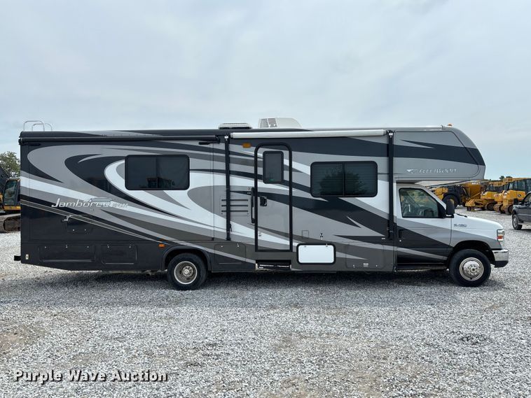 image for item DZ4580 2012 Ford E450 Super Duty Fleetwood Jamboree RV