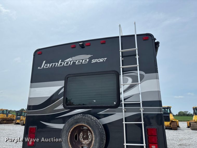 image for item DZ4580 2012 Ford E450 Super Duty Fleetwood Jamboree RV