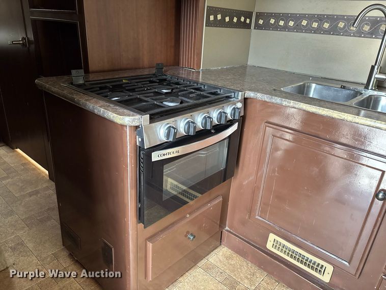 image for item DZ4580 2012 Ford E450 Super Duty Fleetwood Jamboree RV