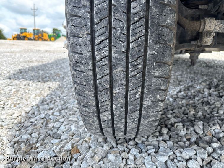 image for item DZ4580 2012 Ford E450 Super Duty Fleetwood Jamboree RV