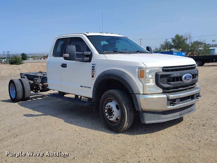 image for item ED0159 2020 Ford F450 Ext. Cab truck cab and chassis