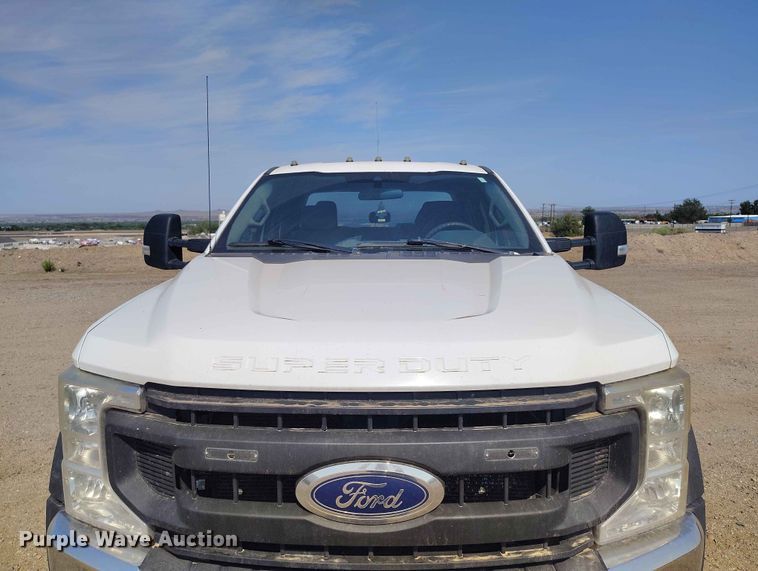 image for item ED0159 2020 Ford F450 Ext. Cab truck cab and chassis