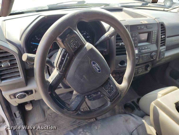 image for item ED0159 2020 Ford F450 Ext. Cab truck cab and chassis