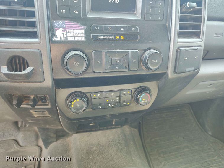 image for item ED0159 2020 Ford F450 Ext. Cab truck cab and chassis