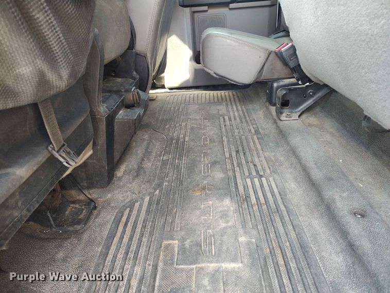image for item ED0159 2020 Ford F450 Ext. Cab truck cab and chassis
