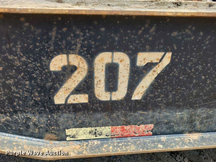 image for item EE1171 2010 Etnyre equipment trailer