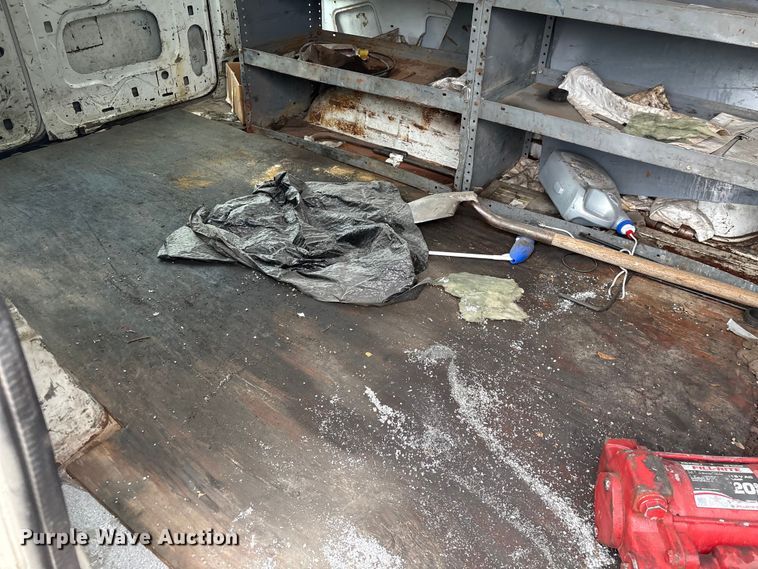 image for item EF1260 2003 Ford E350 van