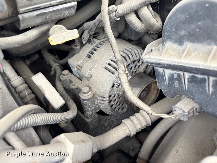 image for item EF1260 2003 Ford E350 van