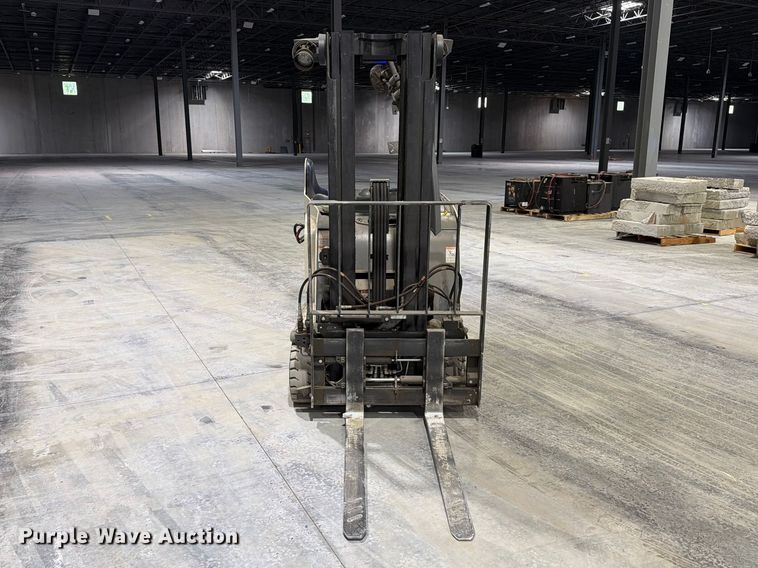image for item EF1330 2019 Crown RC5545-40 forklift