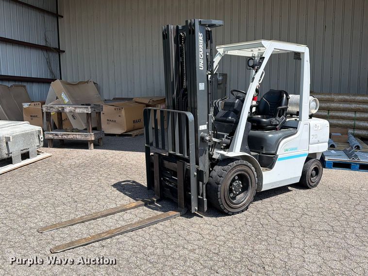 image for item EF1332 2018 UniCarriers PF70 forklift