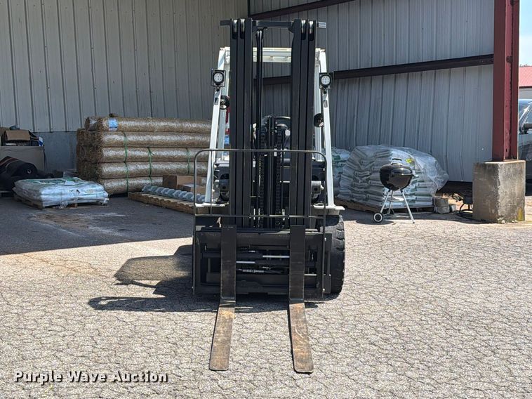 image for item EF1332 2018 UniCarriers PF70 forklift