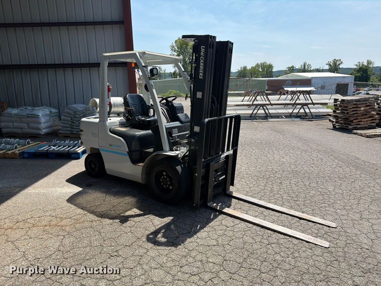 image for item EF1332 2018 UniCarriers PF70 forklift
