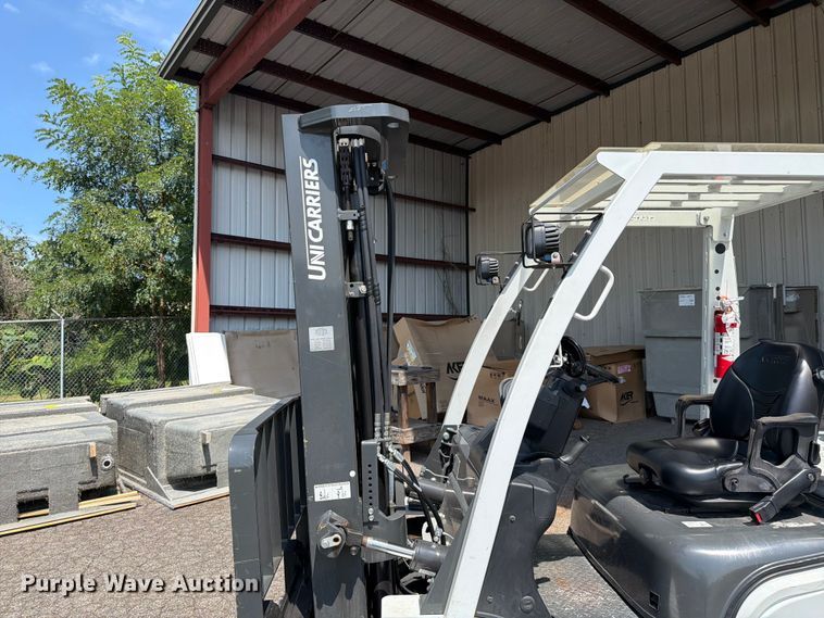 image for item EF1332 2018 UniCarriers PF70 forklift
