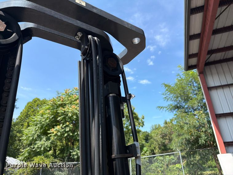 image for item EF1332 2018 UniCarriers PF70 forklift