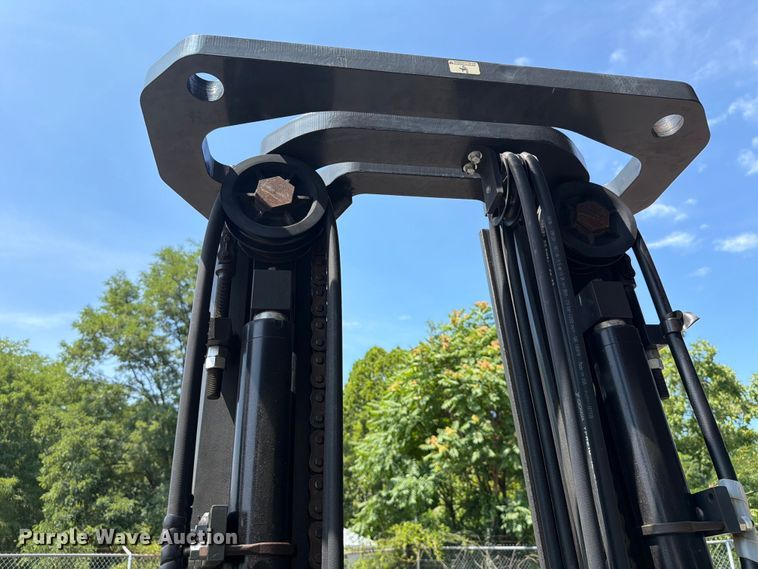 image for item EF1332 2018 UniCarriers PF70 forklift