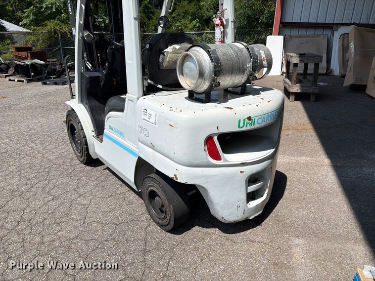 image for item EF1332 2018 UniCarriers PF70 forklift