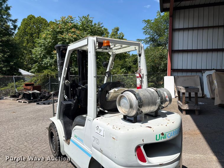 image for item EF1332 2018 UniCarriers PF70 forklift