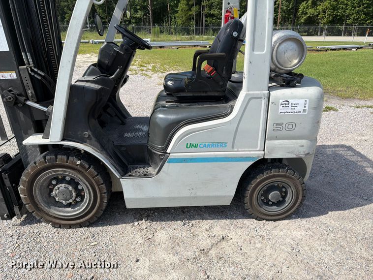 image for item EF1333 2018 UniCarriers PF50 forklift