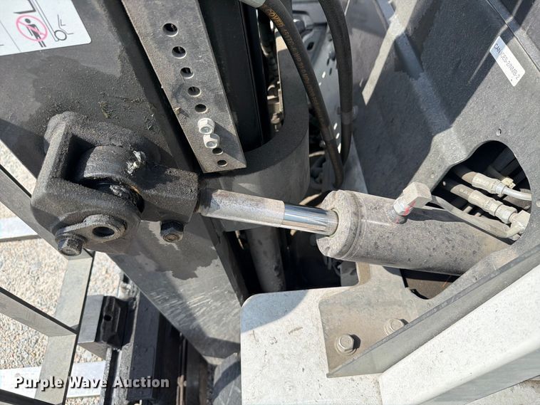 image for item EF1333 2018 UniCarriers PF50 forklift