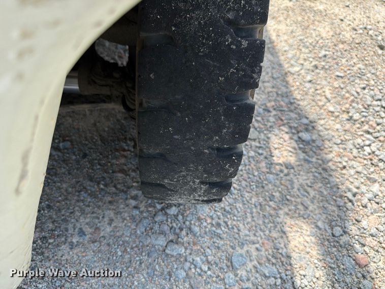image for item EF1333 2018 UniCarriers PF50 forklift