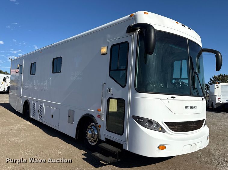 image for item EG2130 2014 Thomas Built MVP blood donation bus