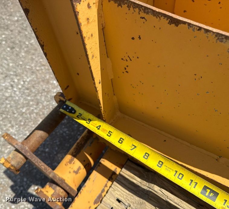 image for item EG5951 1998 Custom Weld Trailers equipment trailer