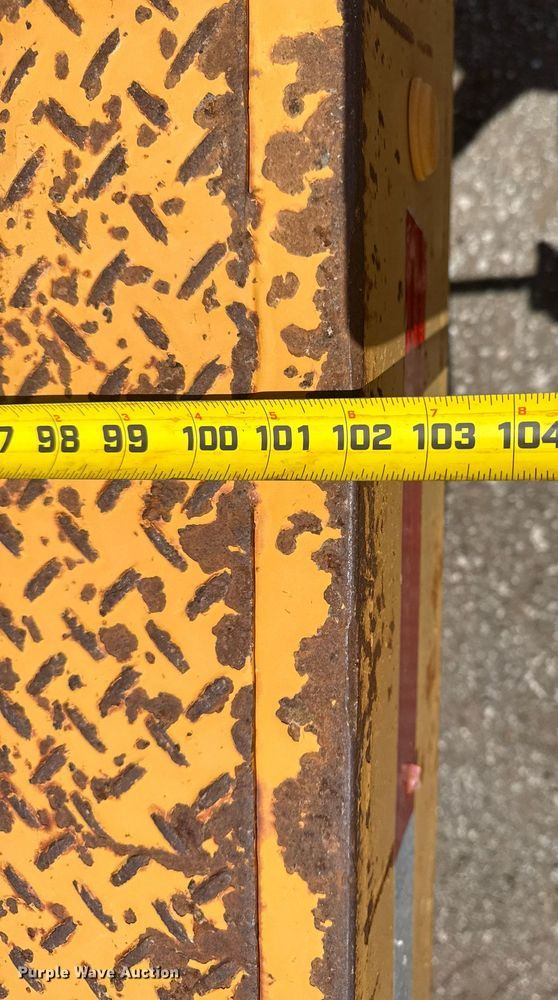 image for item EG5951 1998 Custom Weld Trailers equipment trailer