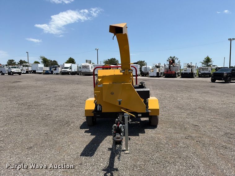 image for item EG9300 2022 Vermeer BC900XL wood chipper