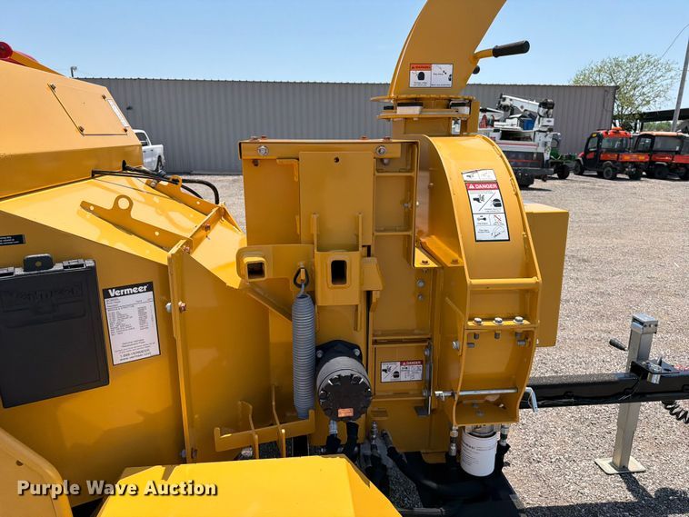 image for item EG9300 2022 Vermeer BC900XL wood chipper