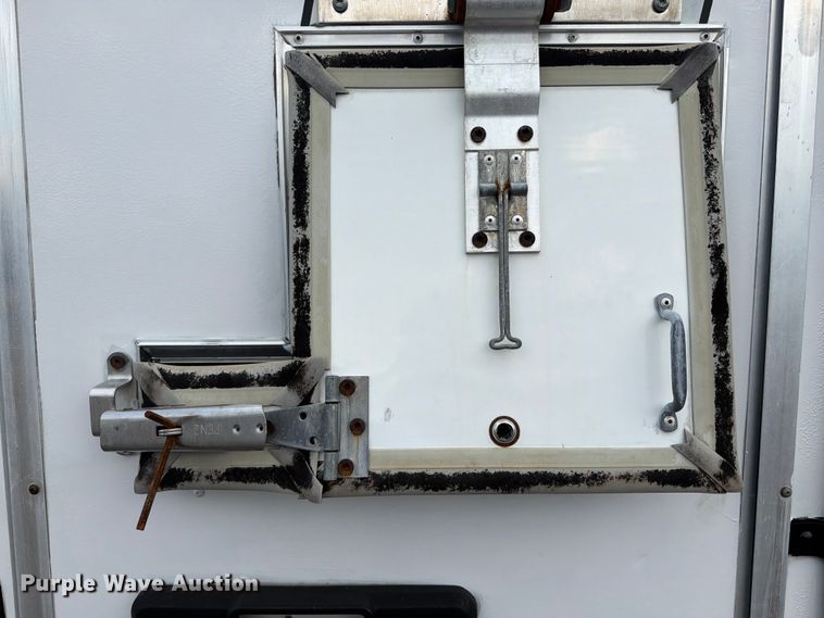image for item EG9301 Haulmark fiber optic splicing trailer