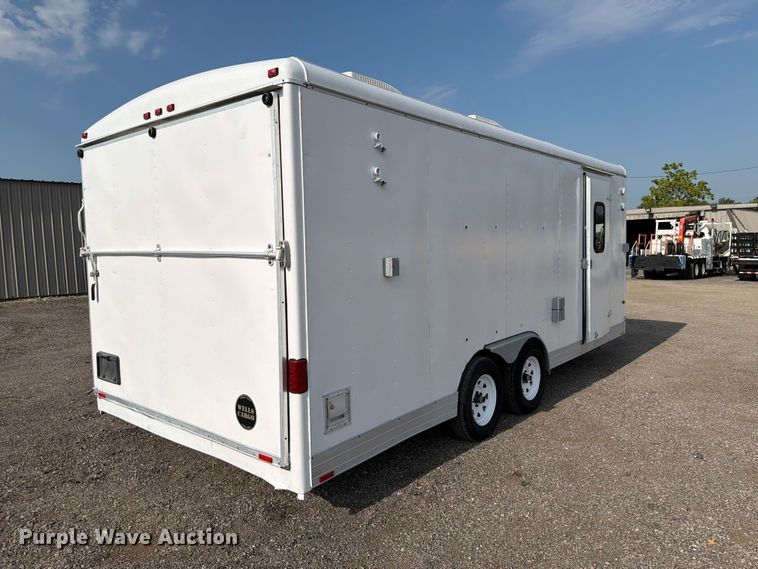 image for item EG9336 2005 Wells Cargo EW2022W enclosed cargo trailer