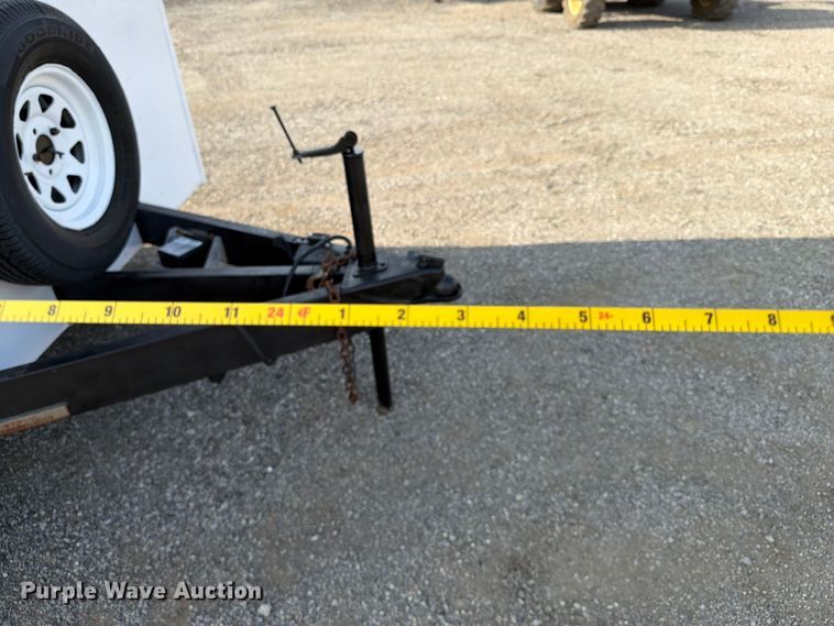 image for item EG9336 2005 Wells Cargo EW2022W enclosed cargo trailer