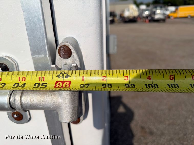 image for item EG9336 2005 Wells Cargo EW2022W enclosed cargo trailer