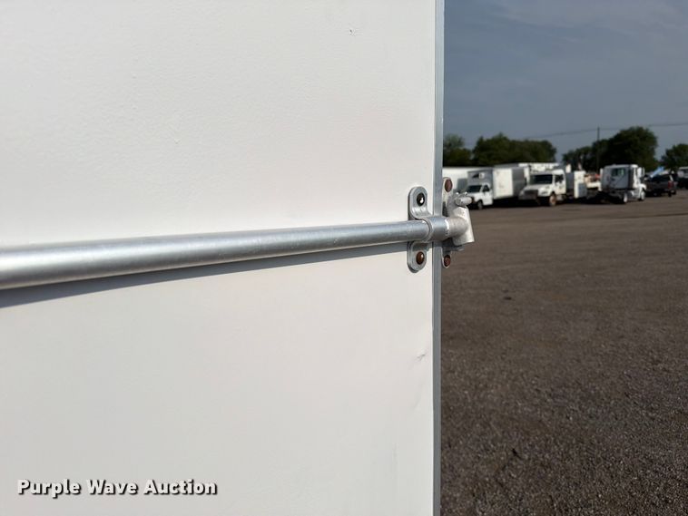 image for item EG9336 2005 Wells Cargo EW2022W enclosed cargo trailer