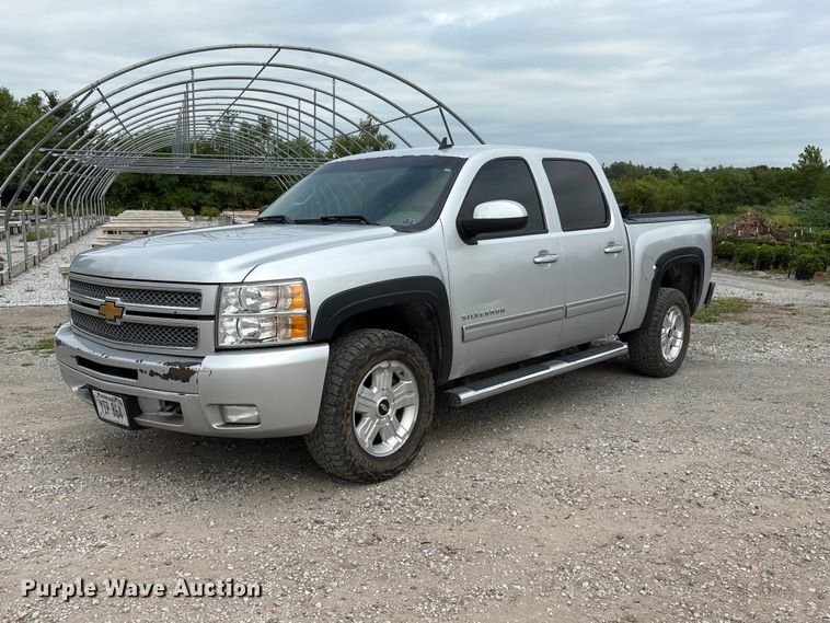 2012 Chevrolet Silverado 1500 Crew Cab pickup truck