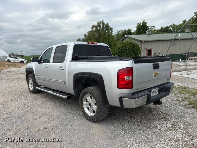 image for item EI5923 2012 Chevrolet Silverado 1500 Crew Cab pickup truck