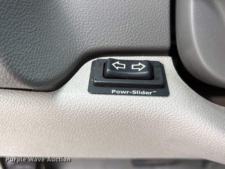 image for item EI5923 2012 Chevrolet Silverado 1500 Crew Cab pickup truck