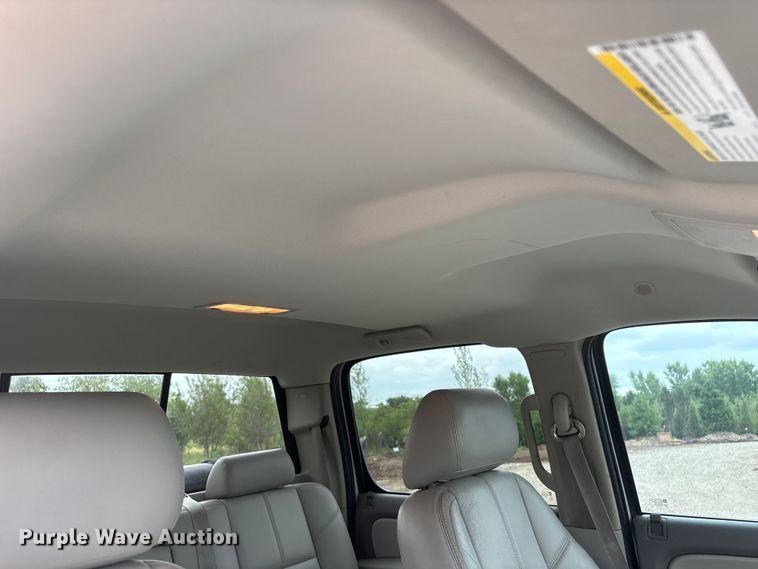image for item EI5923 2012 Chevrolet Silverado 1500 Crew Cab pickup truck