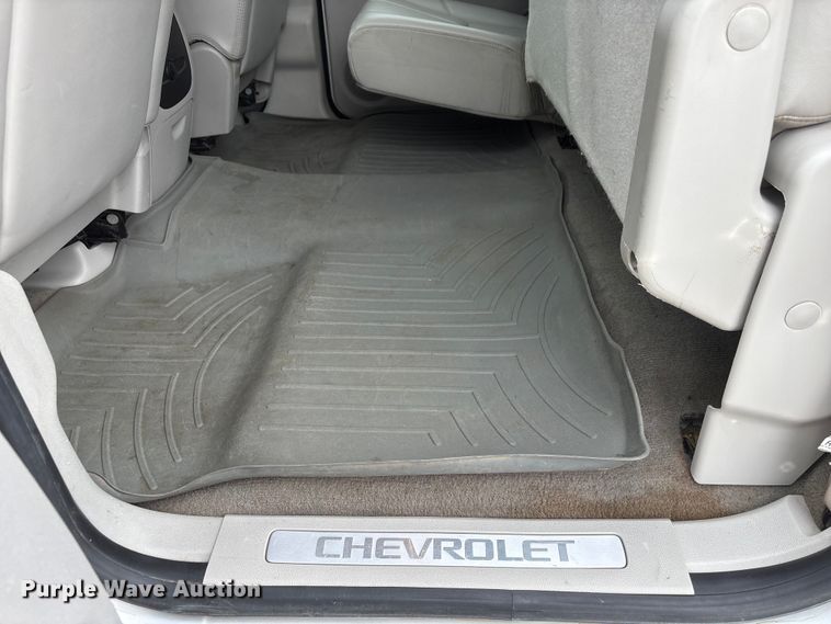 image for item EI5923 2012 Chevrolet Silverado 1500 Crew Cab pickup truck