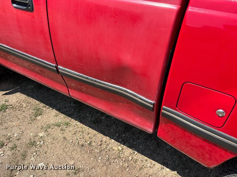 image for item EJ7802 1998 Toyota T100 Ext. Cab pickup truck