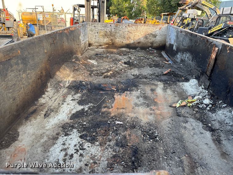 image for item EL2587 2018 Carson Trailer dump trailer