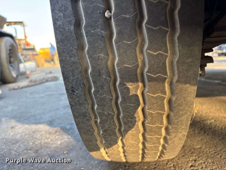 image for item EL2587 2018 Carson Trailer dump trailer