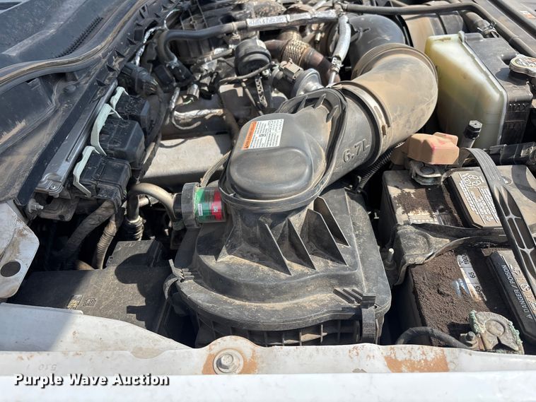 image for item EL2602 2019 Ford F250 Super Duty Crew Cab pickup truck