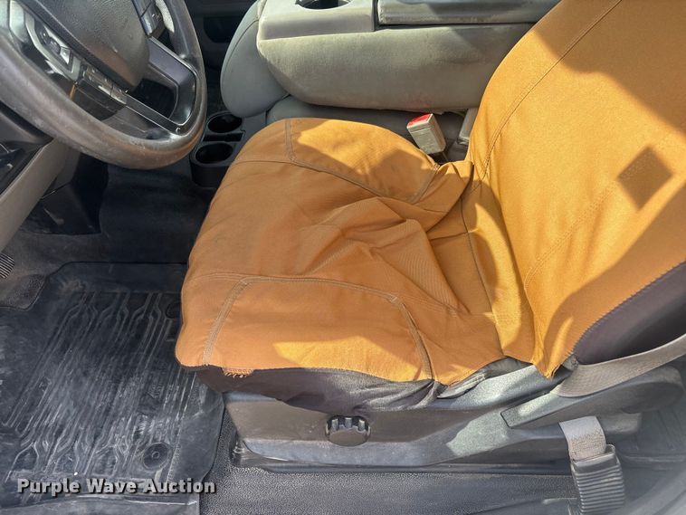 image for item EL2603 2019 Ford F350 Super Duty Crew Cab pickup truck