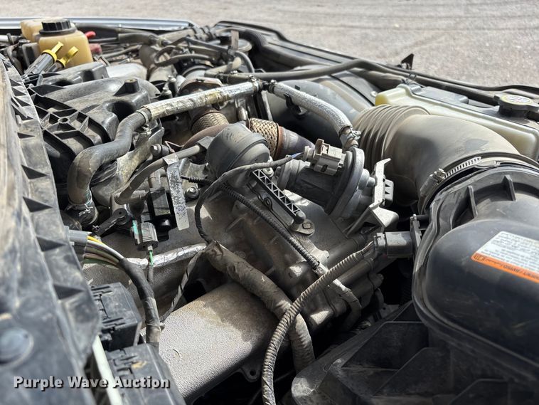 image for item EL2603 2019 Ford F350 Super Duty Crew Cab pickup truck