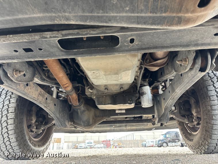 image for item EL2603 2019 Ford F350 Super Duty Crew Cab pickup truck
