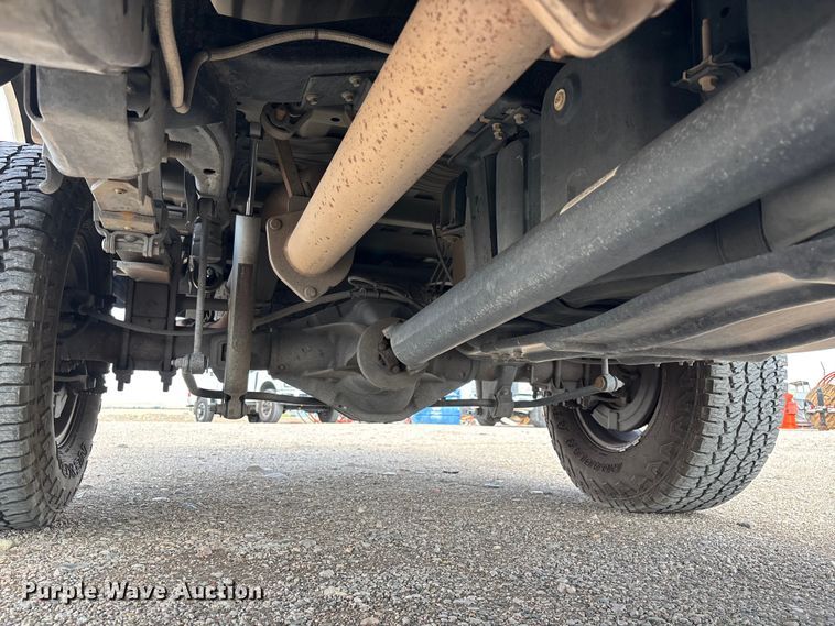 image for item EL2603 2019 Ford F350 Super Duty Crew Cab pickup truck