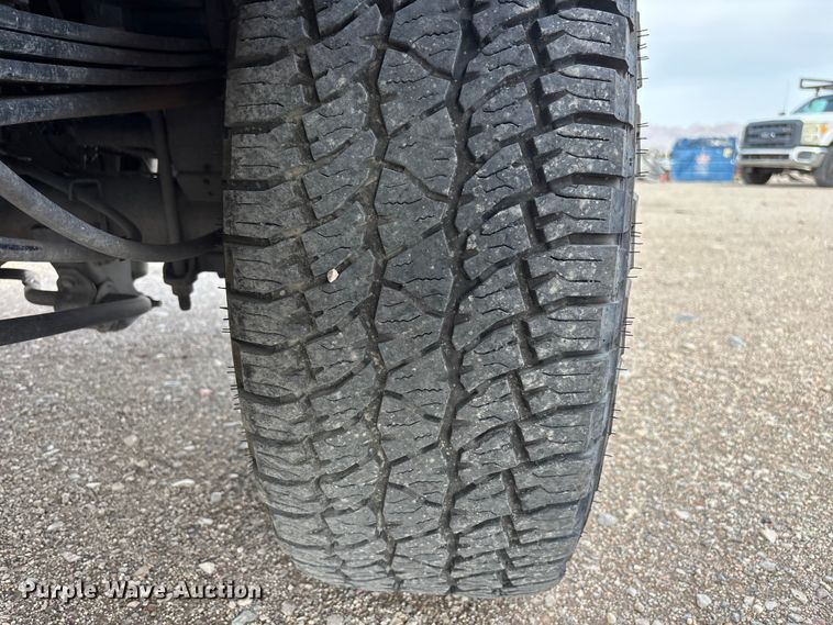 image for item EL2603 2019 Ford F350 Super Duty Crew Cab pickup truck