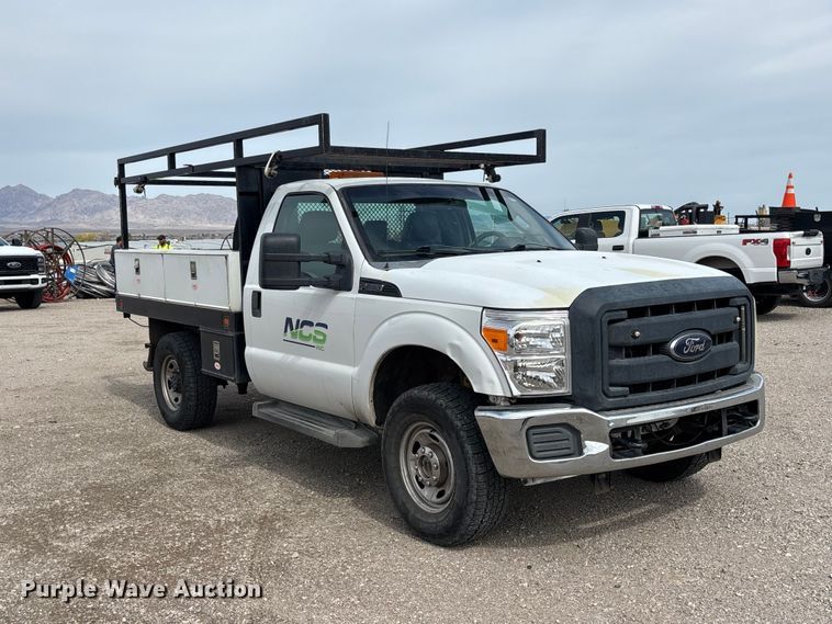 image for item EL2604 2012 Ford F250 Super Duty flatbed pickup truck