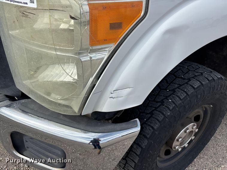 image for item EL2604 2012 Ford F250 Super Duty flatbed pickup truck